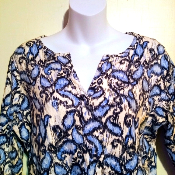 🛍️ BUNDLE ONLY🛍️KIM ROGERS LADIES BLUE AND WHITE LONG SLEEVE TOP - Picture 2 of 8